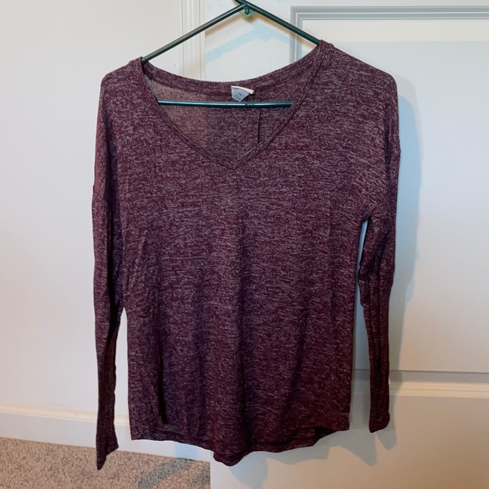 V neck sweater